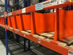 Warehouse Racking/Shelving Steel Dividers, 900/1100mm, easy fit to timber decks. - Picture 1 of 10