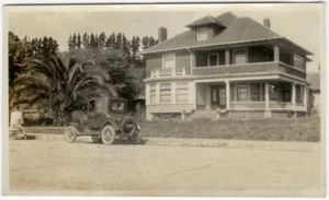 California or Florida House & Early Car Automobile Original 1910s Snapshot - Picture 1 of 2