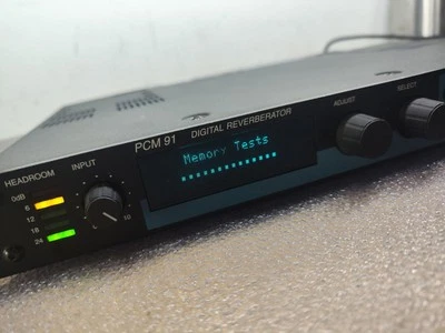 Lexicon PCM 91 Stereo Reverb Effect Processor + Top Zustand - Bild 1 von 4