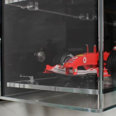 Acrylic Wall Display Case for Five 1:18 Scale Model Formula One Cars - Image 1 of 2
