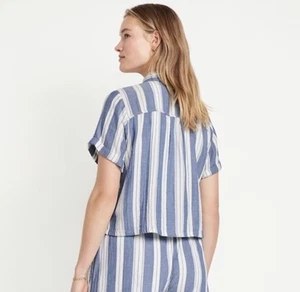 Old Navy Spring Top Women’s 2X Gauze Cotton Button Up Demi Shirt Blue Stripe NEW - Picture 1 of 5