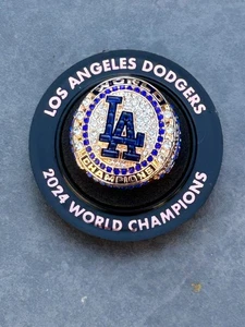 NEU 2024 Los Angeles Dodgers World Series Championship Ring Mookie Betts #50 - Bild 1 von 9