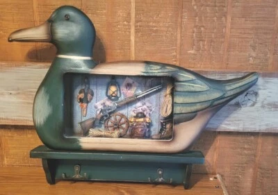 Mallard Duck 3D Shadow Box Shelf  W Key Hooks Mancave Cottage Hunting Guns   - Image 1 of 4
