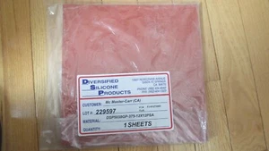 Diversified Silicone Products, DSP5038GP-375-12 x 12 PSA, ext. Temp, 3/8" dick - Bild 1 von 3