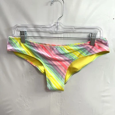 Parte inferior de bikini de natación Victoria Secret M a rayas arco iris crujiente trasero colorido Foto 1 de 4