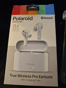 Polaroid True Wireless Bluetooth 5.0 Earbuds with White Charging Case - Picture 1 of 5