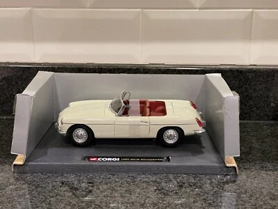 Corgi 1/18 - MGB Roadster - Old English White - FREE reg plates! NEW!!! Rare - Image 1 of 4