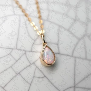 Small Pear Shaped Natural Australian Solid Opal Necklace 14k Yellow Gold - Picture 1 of 4