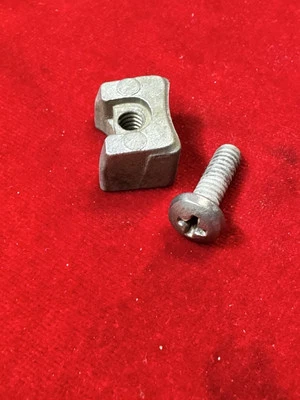 1953-1954 CHEVROLET 1955-1959 TRUCK COLUMN TURN SIGNAL HUB RETAINER PAWL CHEVY - Image 1 of 4