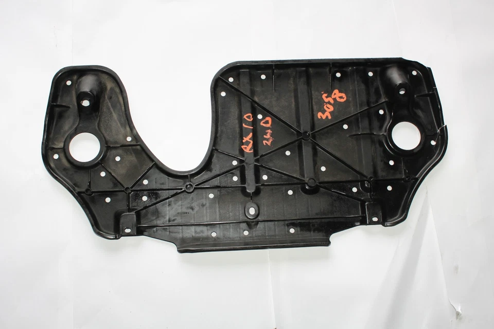 Panel protector contra salpicaduras trasero motor Lexus RX350 2010-2015 3058 Foto 1 de 1