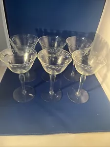 6 gestielte geätzte Kristall Weingläser Blume Blätter 5,25" klar Vintage - Bild 1 von 7