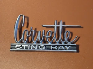 1966-67 CHEVROLET CORVETTE STINGRAY ENBLEM - UNIVEX - Picture 1 of 8