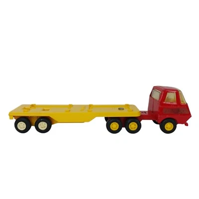 Vintage Tonka Red 6 Wheel Semi Truck And Yellow Trailer - Image 1 of 4