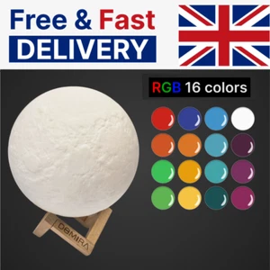 3D Moon Night Light Romantic 16 Colors LED Bedside Touch Lamp USB With Remote - Picture 1 of 14