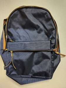 TOMMY BAHAMA Travel Laptop Backpack Crossbody Bag Navy Faux Leather Trim - Picture 1 of 7