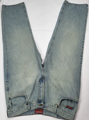 Chaps Jeans Men's Size 36 x 30 Light Wash Blue Classic Faded Denim Cotton  - Image 1 of 4