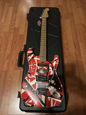 EVH Frankenstein Relic Strat Electric Guitar White with Maple Fretboard And Case - Image 1 of 4