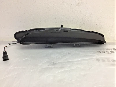 2022-2024 Range Rover Vogue L460 Left driver side LED tail light M8E2-13405-AL - Image 1 of 4