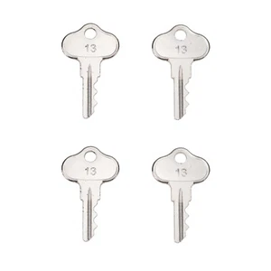 4X 131313C1 New Ignition Key For An IH 240 340 350 404 424 Tractors - Picture 1 of 1
