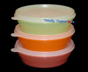 Juego de 3 contenedores de bocadillos Tupperware 1 taza verde, naranja y coral nuevo de lote antiguo - Imagen 1 de 2