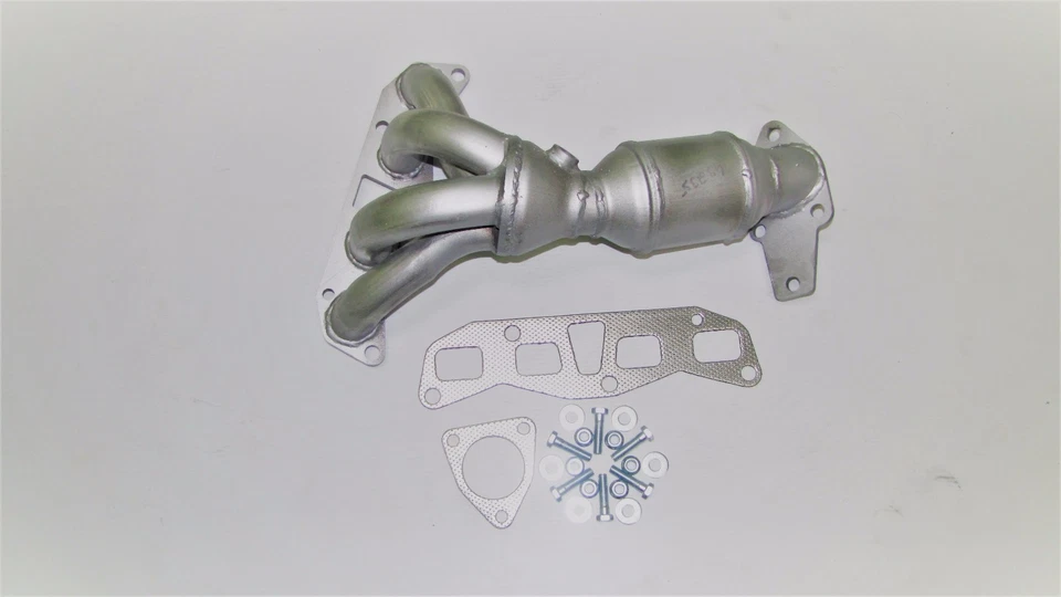 Fits: 07 08 2009 2010 2011 Nissan Altima 2.5L Front Manifold Catalytic Converter — 第 1/1 张图片