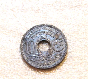1941 Frankreich 10 Centimes Zink Münze Lindauer Punkt vor und nach Datum - Bild 1 von 5