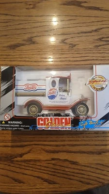Vtg 1996 Special Edition Pepsi Cola Delivery Truck Die Cast Piggy Bank New - Image 1 of 4