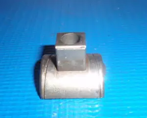 1986-1993 Ford Mustang SBF 5.0L v8 302 Rocker Arm Fulcrum Factory Stock H.O. OEM - Picture 1 of 2