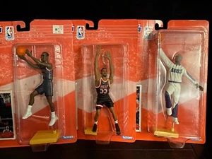 Alonzo Mourning 1997 NBA Starting Lineup Miami Heat Action Figure - Picture 1 of 4