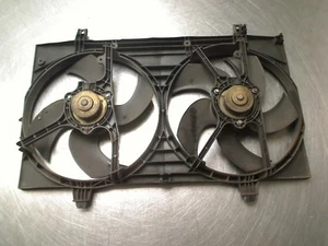 MOTORE VENTOLA RAFFREDDAMENTO MOTORE NISSAN ALMERA TINO (V10M) 2003 - Foto 1 di 3