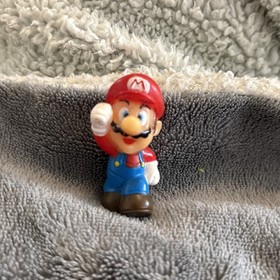 Super Mario Bros./World Nintendo NES SNES Era Retro Pencil Topper