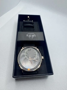 Edle schwarze Tomi Herrenuhr Luxus Detail Geschenk verpackt - Bild 1 von 5