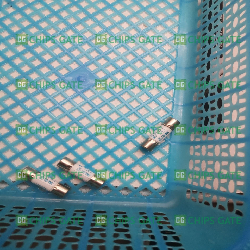 1PCS New Littelfuse FLU 44/100A 440mA 1000V FLU44/100 in box Fast Ship - Image 1 of 1