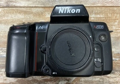 Nikon N8008 35mm SLR Film Camera Body Only - Image 1 of 4