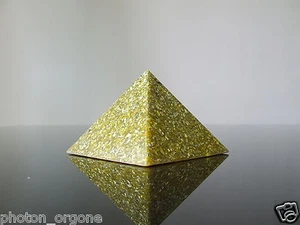 Gemini Gemstone Birthstone Zodiac Orgone Pyramid Chryoscolla Blue Lace Agate - Picture 1 of 4