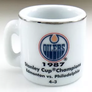 1987 NHL Edmonton Oilers Stanley Cup Champions Mini Cup Crazy 1 inch Mug I564 - Picture 1 of 9