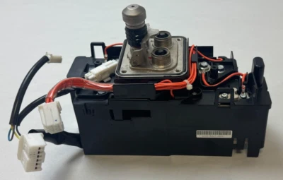 2011-2014 Porsche Cayenne Hybrid Battery Junction BOX Relay — 第 1/4 张图片