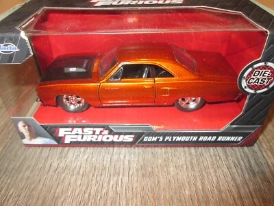 MODELLINO FAST e FURIOUS  DOM'S PLYMOUTH ROAD RUNNER SCALA 1/32 NUOVA!! - Immagine 1 di 3