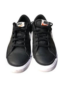 Size 5Y - (GS) Nike Court Legacy 'Black White' DA5380-002 - Picture 1 of 9