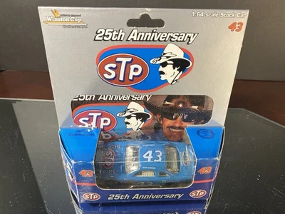 Pontiac Grand Prix 1972 Bobby Hamilton #43 STP 25 aniversario 1996 pintura azul Foto 1 de 3