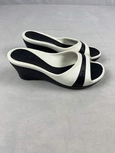 CROCS Women Size 8 Sassari Comfort Slip On Slide White Black Wedge SANDALS - Picture 1 of 8