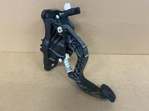 TRANSIT CUSTOM 2.0 CLUTCH PEDAL / MASTER CYLINDER PZ31-7B633-AB 2023 2024 C3078 - Picture 1 of 12