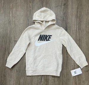 Nike Sportswear Club Fleece Pullover Kids Beige Boys Hoodie 86G703-YOM Sz 6 - Picture 1 of 3