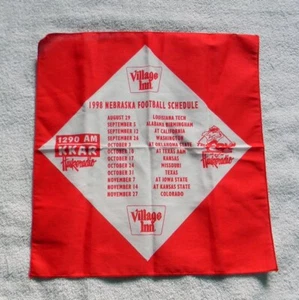 Calendario calcio Nebraska 1998 Bandana Husker cotone rosso e bianco GO BIG RED - Foto 1 di 1