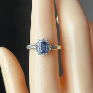 9ct Yellow Gold 0.75ct Sapphire & Diamomd Cluster Ring, UK size N 1/2 - Picture 1 of 5