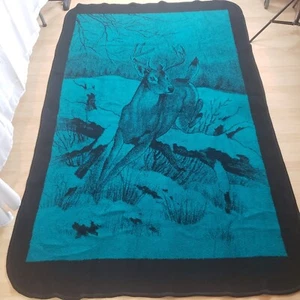 VTG San Marcos Blanket Whitetail Deer Buck Hunting Winter Snow Blue 90 x 56 - Picture 1 of 10