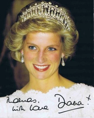 PRINCESS DIANA AUTOGRAPH PHOTO 8x10 FANTASTIC PICTURE  - Image 1 of 2