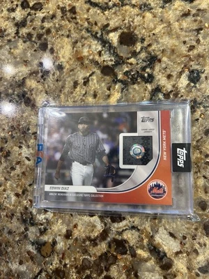 Camiseta Topps Amazing Memorabilia Edwin Díaz 2024/edición City 200 Foto 1 de 2