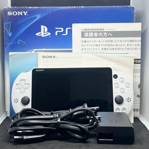 [Rare color] [Genuine charger included] PSVITA PCH-2000 Glacier White - Picture 1 of 18
