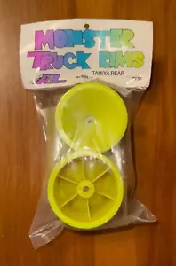 Vintage A&L Yellow 2.2" Wheels Tamiya Monster Stadium Truck Losi 2WD 4WD (2) - Picture 1 of 4